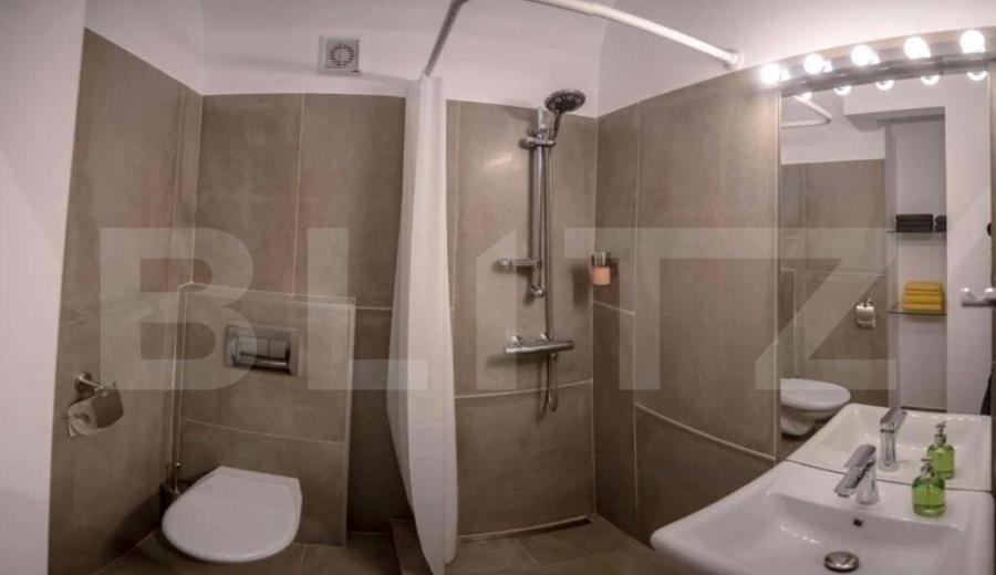 Cladire de patrimoniu din secolului XIX, de vanzare, zona - 3