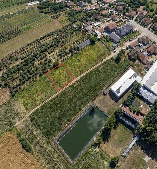 Teren Intravilan Amati - 1