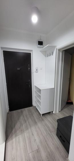 Mall Vitan, garsoniera, moderna, spatioasa, bloc mixt, libera - 9