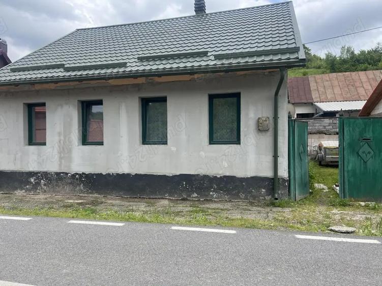 Casa de vanzare Valiug - 3