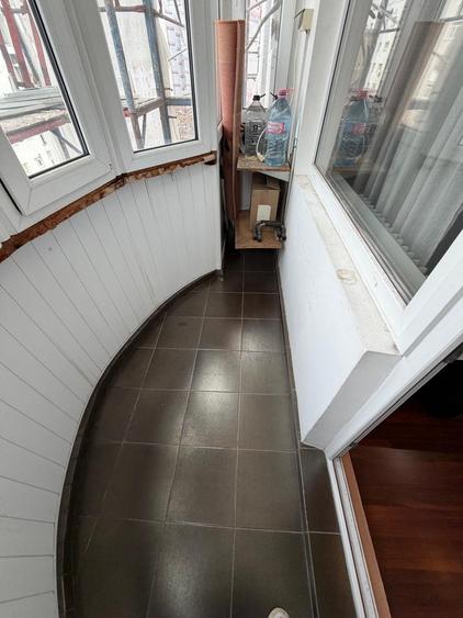 Dristor - Alba Iulia - 5 minute metrou - 6