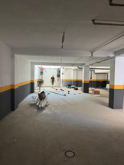 Apartament 3 camere decomandat nou/ metrou 1 Mai - 8