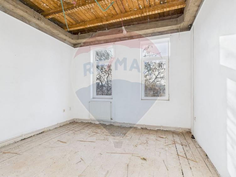 Vila S+P+2+M, 15 camere, ideala pentru investitie - ?tef... - 5