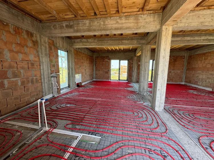 CASA| VILA INDIVIDUALA | LUX| COM 0% | 5 CAM| PROPRIETAR| NOU ! TVA 0% - 14