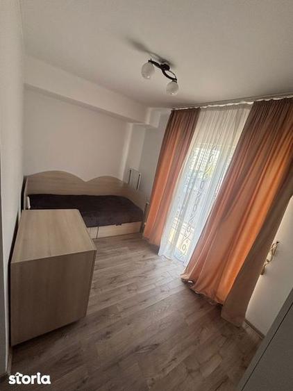 Inchiriez apartament doua camere - 2