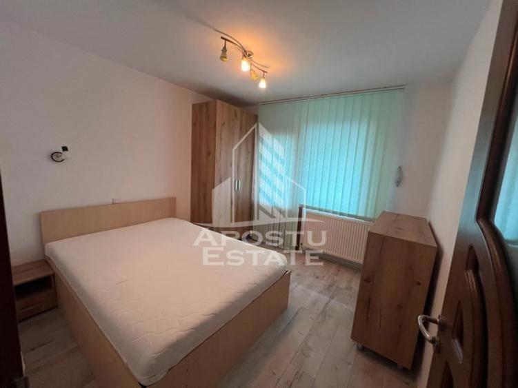 Apartament 3 camere,centala proprie, decomandat, Zona Lip... - 3
