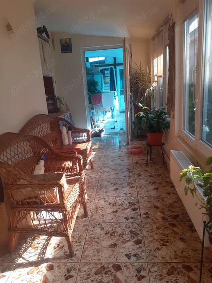 Vand casa in stare foarte buna - 3