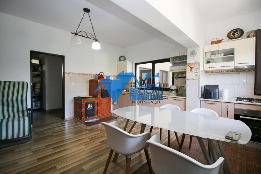 Casa deosebita, in Frecatei – la doar 15 minute de Tulcea! - 12