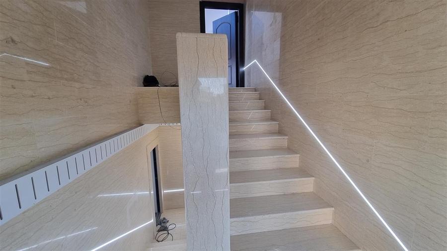 Vila - Bloc modern de 11 camere zona Centrul Civic , Onix - 31