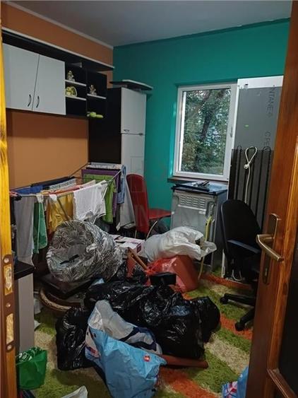 SOARELUI - 3 camere - 2 bai - 2 balcoane - centrala  proprie - ETAJ 1 - 4