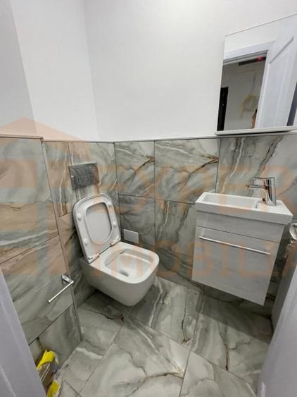 Apartament 3 camere de vanzare - in Centru-Constanta - 5