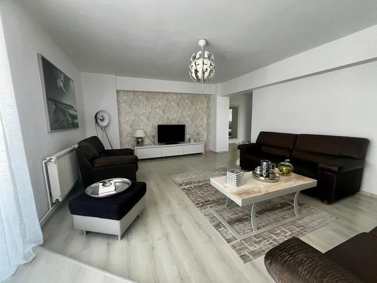 Ofer inchiriere ap 3 camere in Popa Sapca, 600 euro - 2