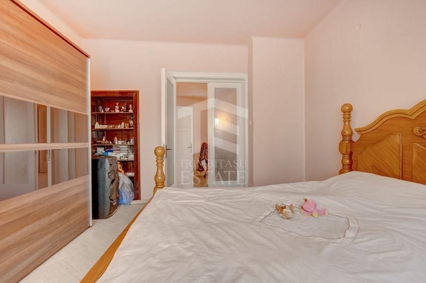 Apartament cu 4 camere decomandat în Calea Călărașilor