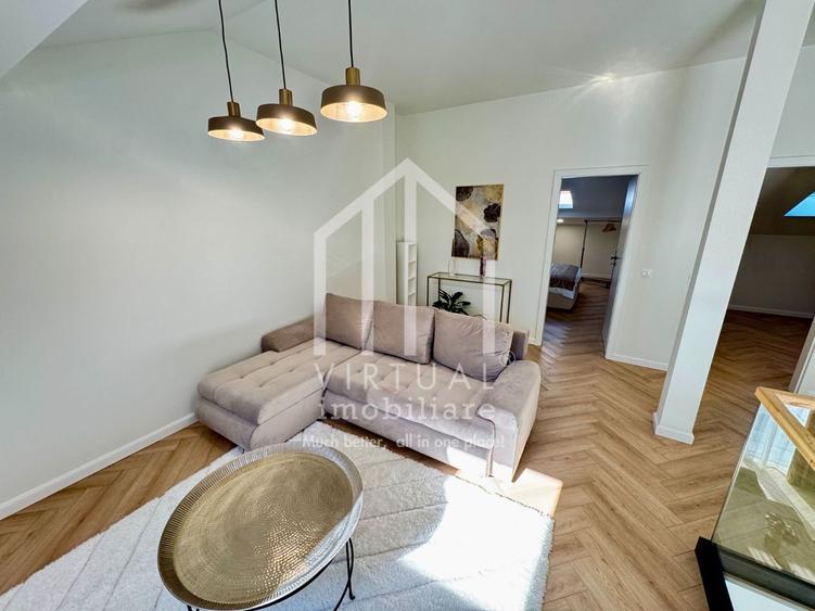 Penthouse cu 5 camere semidecomandat, mobilat în Cristian
