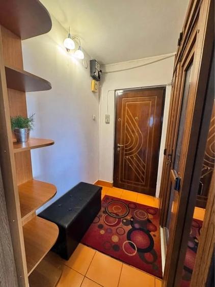 Apartament 3 camere Craiovita Noua Mobilat Utilat etaj intermediar - 8