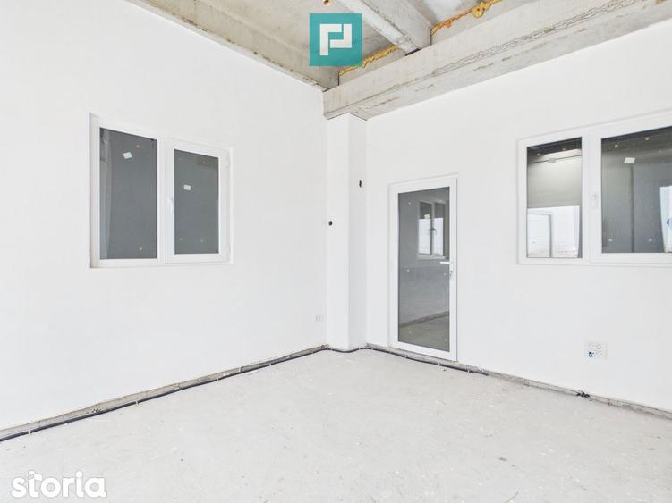 Spațiu comercial, de 524 mp, în Sânandrei