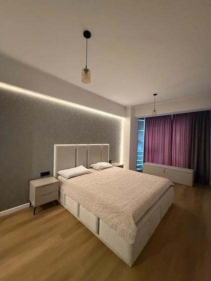 Apartament cu 2 camere, mobilat în Universitate