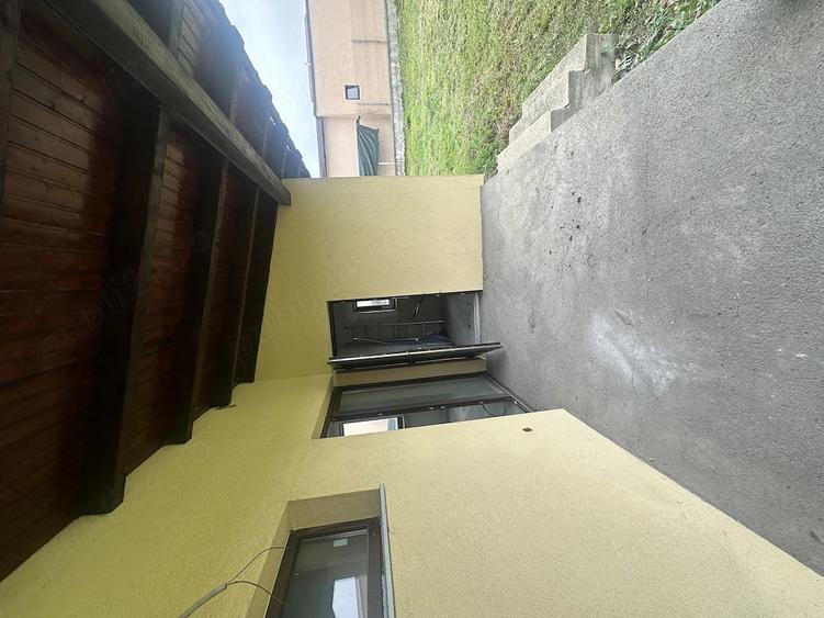 Casă cu Teren 50 Mp în Dorolț