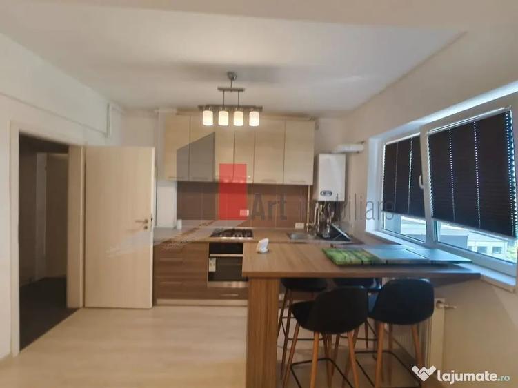 Apartament cu 2 camere semidecomandat în Metalurgiei