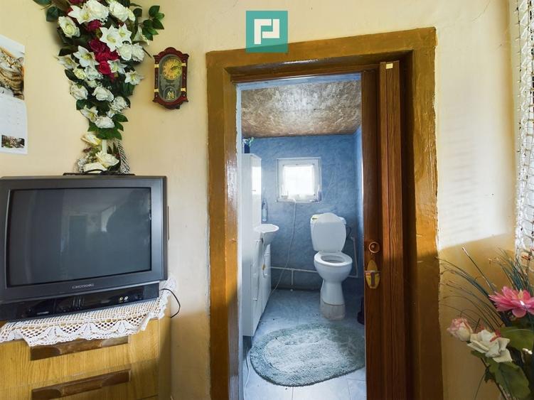 Casă individuală cu 3 camere cu Canalizare în Turnu