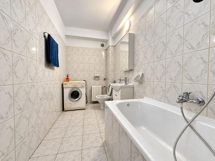 Apartament cu 2 camere semidecomandat, mobilat în Gheorgheni