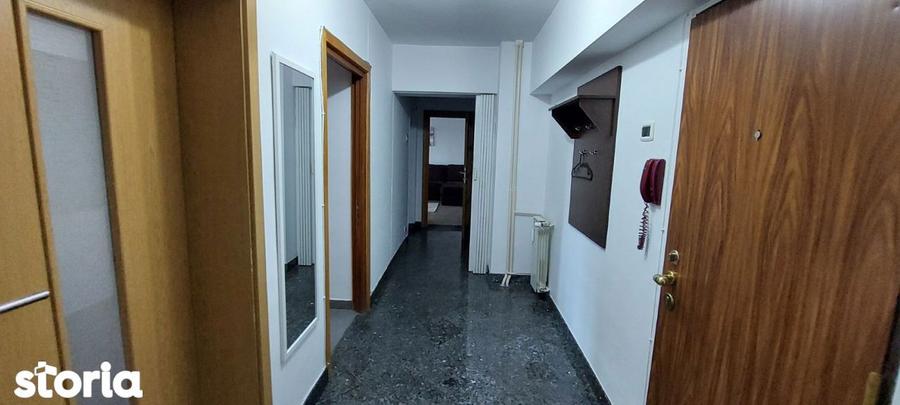 Apartament cu 2 camere decomandat, mobilat în Centrul Civic