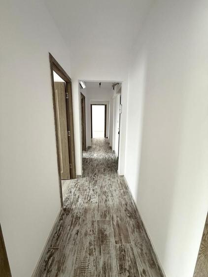 Apartament cu 3 camere decomandat în Șagului