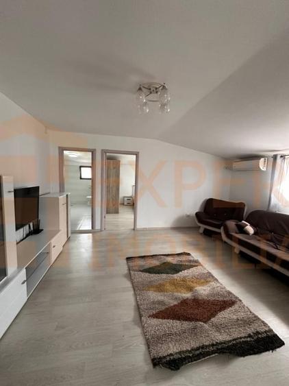 Apartament cu 2 camere decomandat, mobilat în Primo