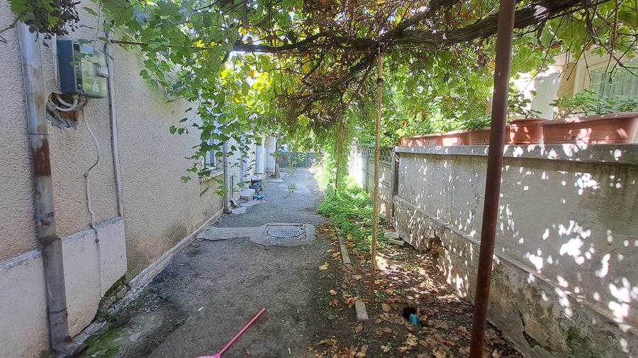 Zona Tomis 2 - casa caramida renovabila / 3 camere - 1