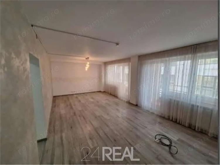 Spatii birouri de inchiriat Barbu Vacarescu de la 51 mp - 4