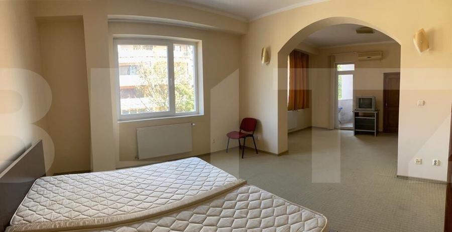 Cladire individuala, 1000 mp, ideala pentru sediu administra - 9