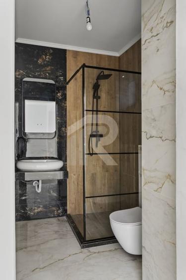 Vila sector 1 - 300mp - P+2+M - 11 camere - Chitila - 15