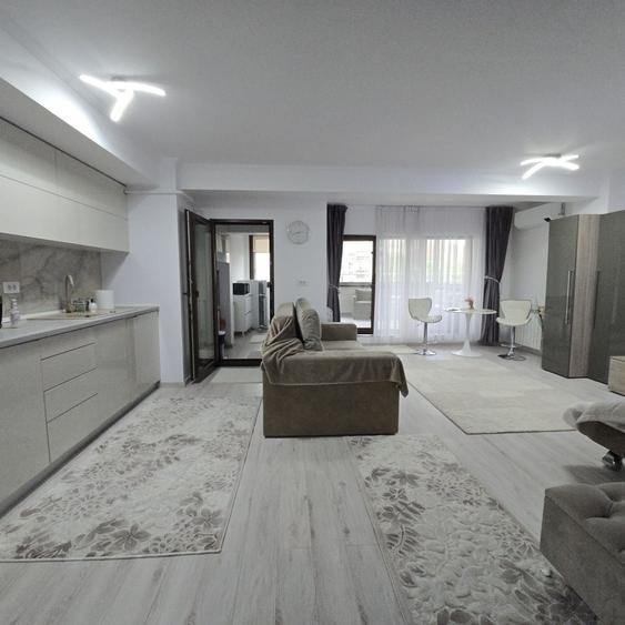 De inchiriat apartament in bloc NOU 0740,583zona central,582 - 7