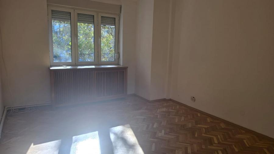 Inchiriere apartament Bd. Primaverii - stradal, 5 camere, etaj 1 - 6