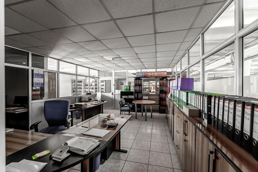 4.049 mp Hale industriale în Arad, aproape de A1 - 16