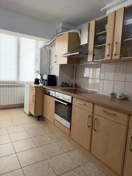 Apartament 2 camere , ultracentral , chirie , Radauti - 7