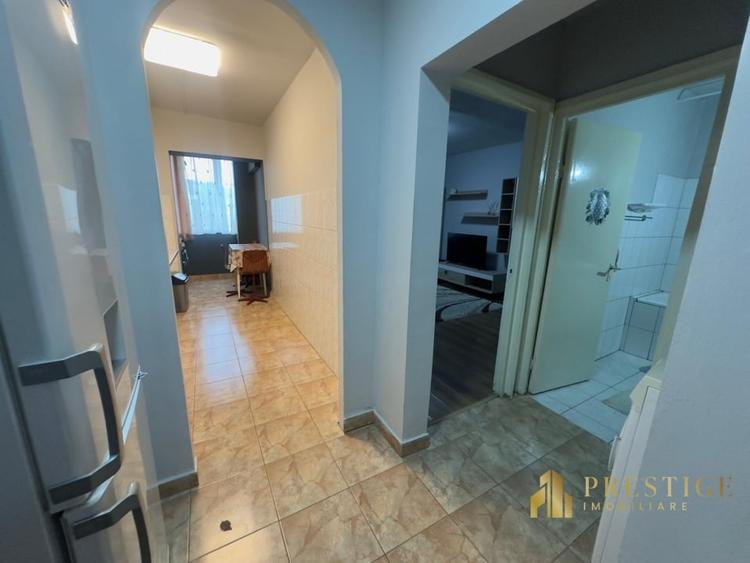 Garsoniera tip D de vanzare pe str.Bumbacului, zona Nufarul - Oradea - 8