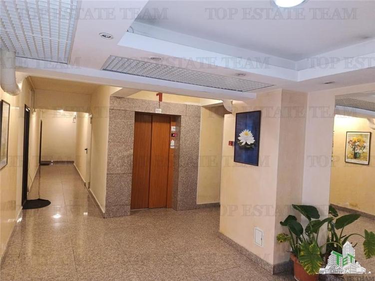 Super apartament cochet din 2008 cu 3 cam. si balcon plus loc de parcare, avand - 18