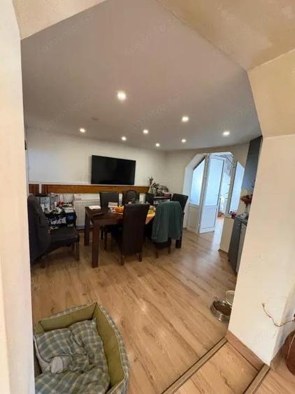 Vila premium | 315 mp construi?i | Teren 1.600 mp | 5 dormitoare | Sauna - 18