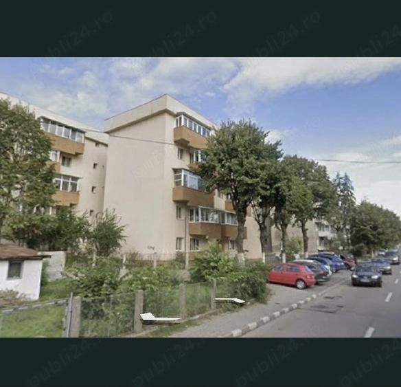 Apartament cu 4 camere de vanzare - 1