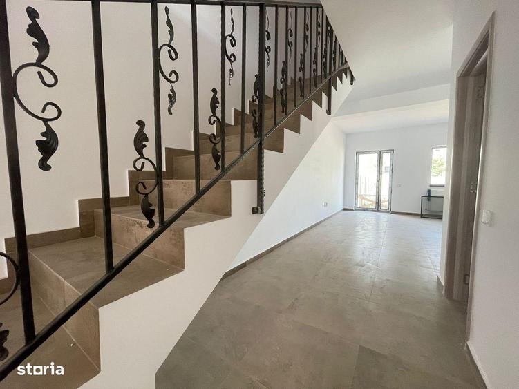 Duplex cu 4 camere si mansarda, direct dezvoltator. Comision 0 - 10