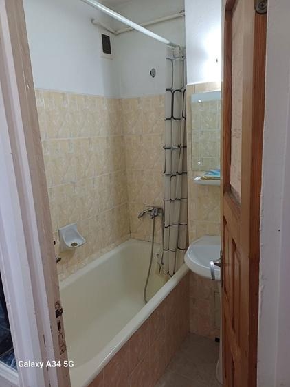 Persoana fizica - Alexandru cel Bun - Apartament 2 camere decomandat - 2