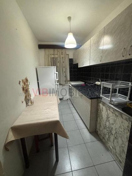 Apartament 1 camera, zona Dambovita, decomandat - 2