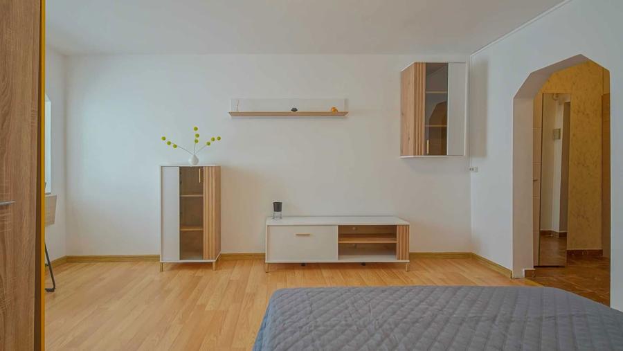 Garsoniera de inchiriere in zona Astra - 9