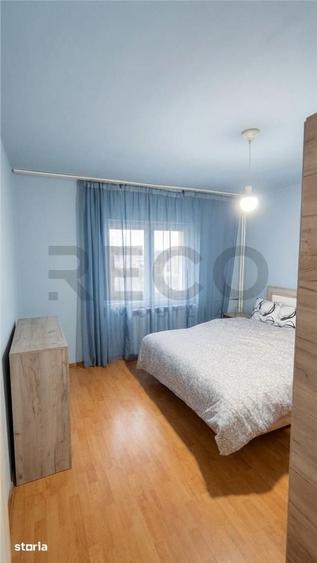 Apartament cu 3 camere decomandat în Decebal