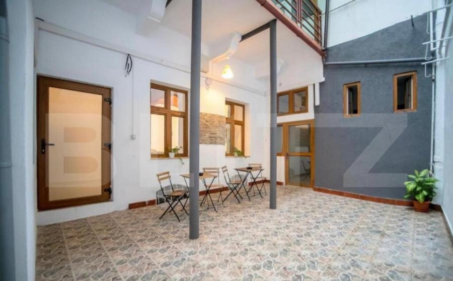 Cladire de patrimoniu din secolului XIX, de vanzare, zona - 15