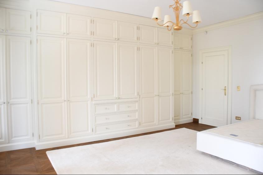 DIRECT PROPRIETAR-VILĂ DEOSEBITĂ PE MALUL LACULUI SNAGOV - 12