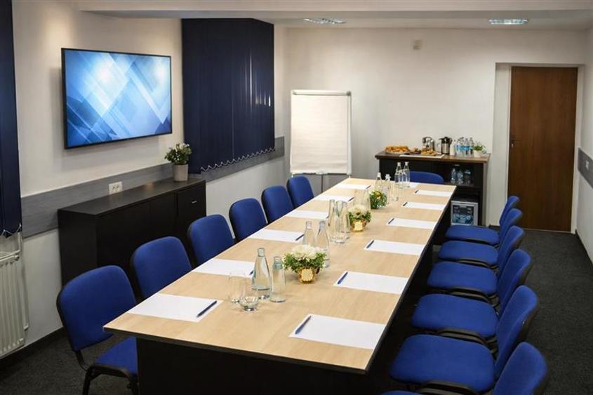 In inima Statiunii Poiana Brasov, Investment Class, - 4