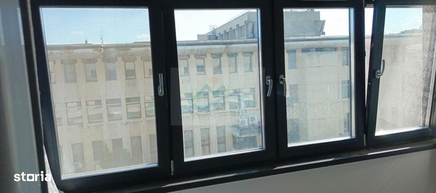 Apartament cu 2 camere semidecomandat în Roșu
