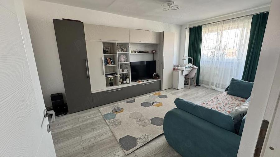 Apartament 4 camere central - 1
